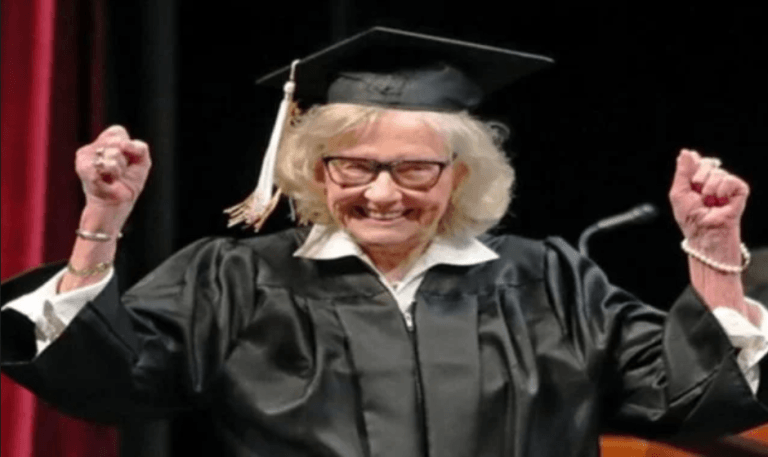 V 84 letech se jí podařilo uskutečnit sen a dosáhla akademického úspěchu na univerzitě – Inspirace pro všechny.