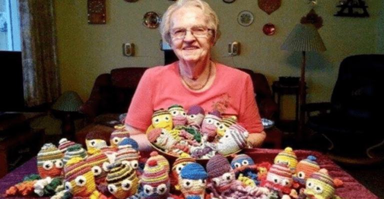 Tato 87letá bývalá zdravotní sestra vyrobila již přes tisíc chobotnic pro nedonošené děti. Co za to chce?